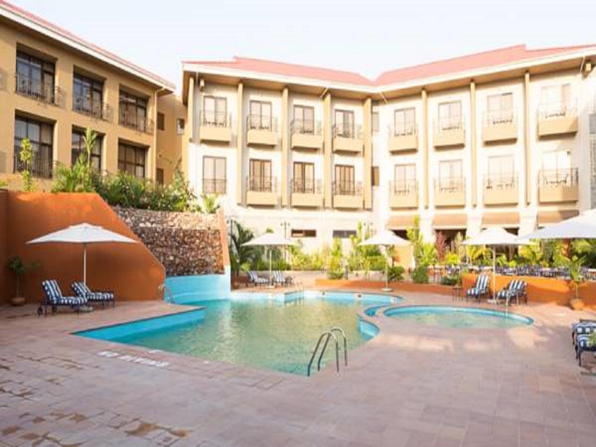 Ridge Royal Hotel Cape Coast Esterno foto