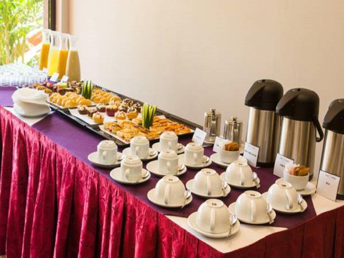 Ridge Royal Hotel Cape Coast Esterno foto